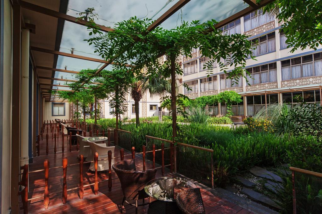 Chengdu Wangjiang Hotel Екстериор снимка
